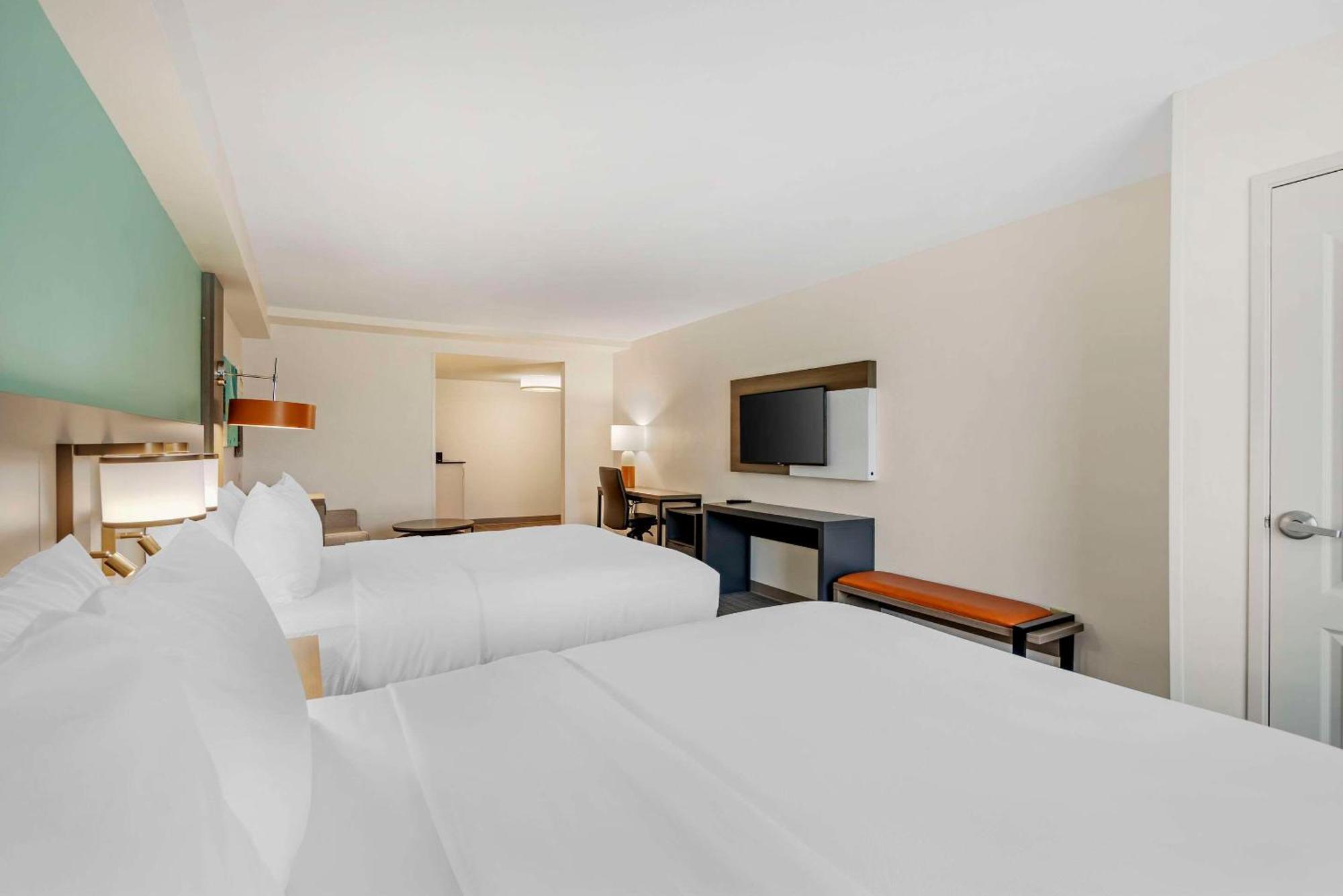 คอมฟอร์ต สวีท Hotel วัลโดสตา ภายนอก รูปภาพ
